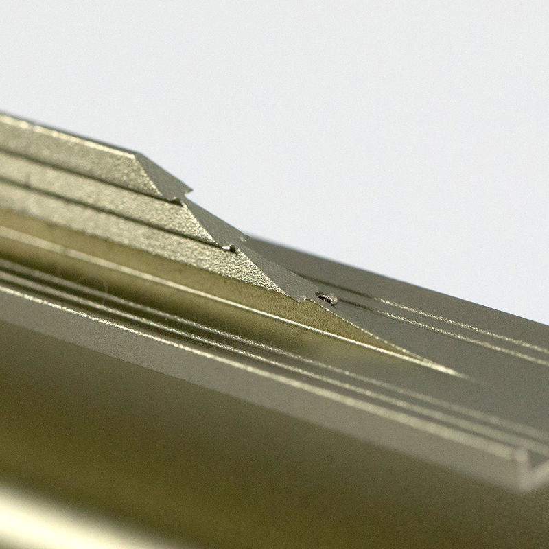 La puerta ocultada el hardware de aluminio del guardarropa del RCR 914 tira de la manija 297 milímetros que 397 milímetros proporcionan artículos modificados para requisitos particulares