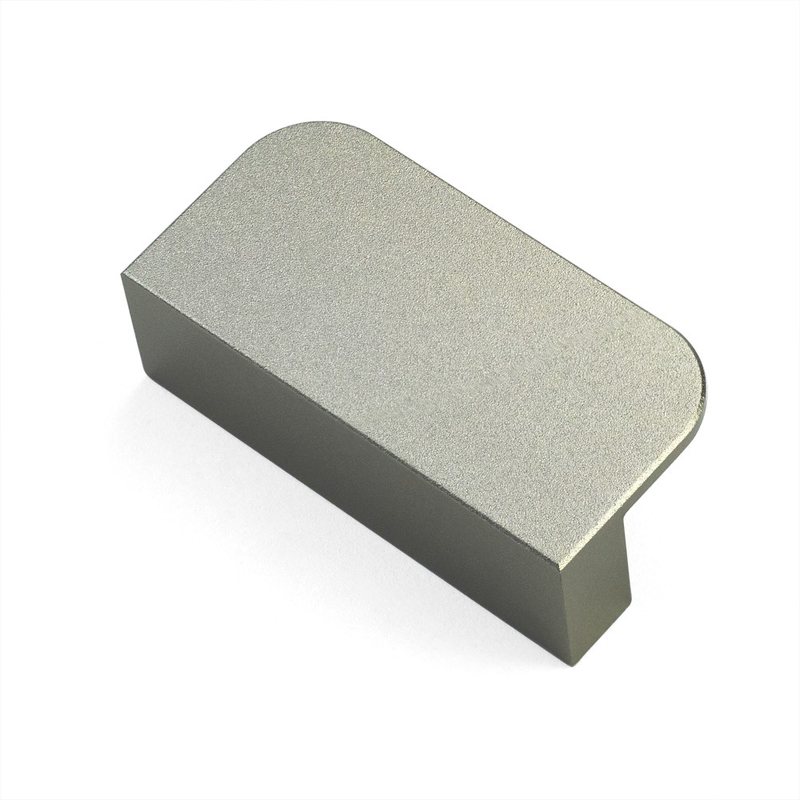 Tiradores de puerta modificados para requisitos particulares del gabinete de la aleación de aluminio 60m m coloridos para el hardware casero