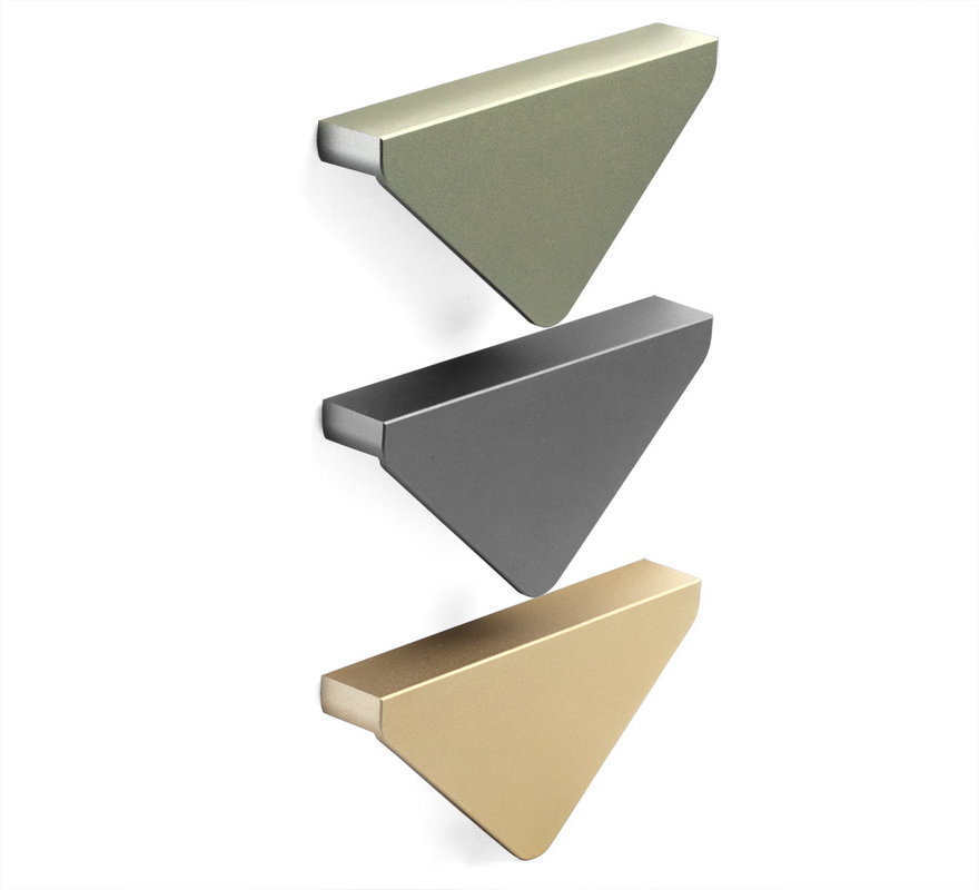 Botones del armario de la puerta, tirones del cajón de los muebles, manijas para las puertas, manijas del gabinete de la barra, manijas del cajón del dormitorio, retro triangular